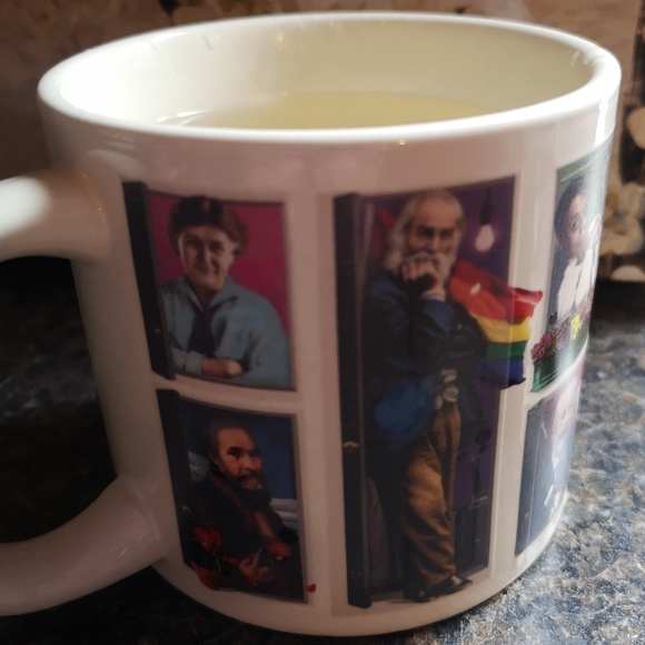 Extremely Unique Unemployed Philosophers Guild Ceramic Mug, Changes w Hot Water - Picture 5 of 7